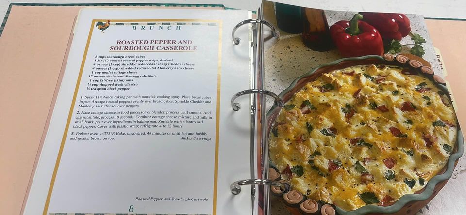 2001 Country Casseroles Cookbook Binder