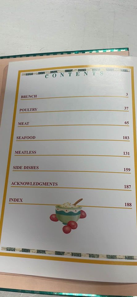 2001 Country Casseroles Cookbook Binder