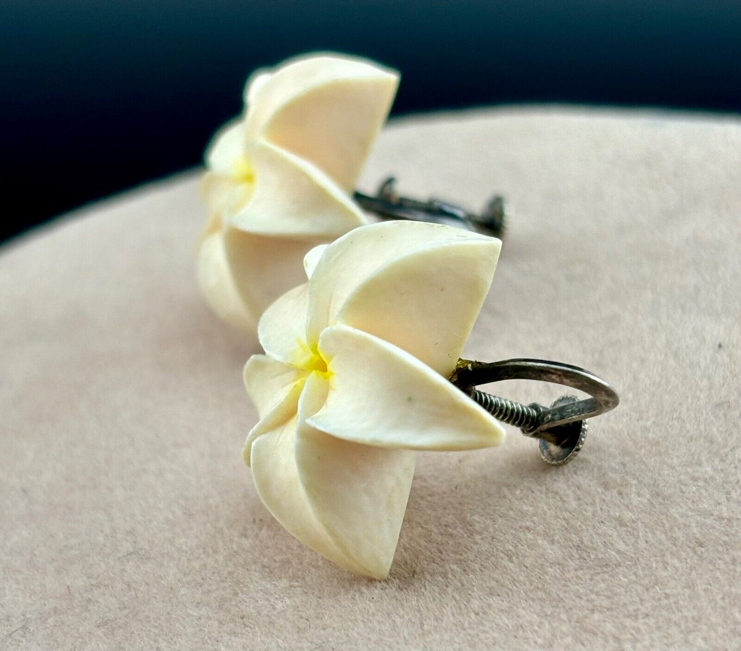 Vintage1950"s Screw Back Plumeria Blossom Earrings