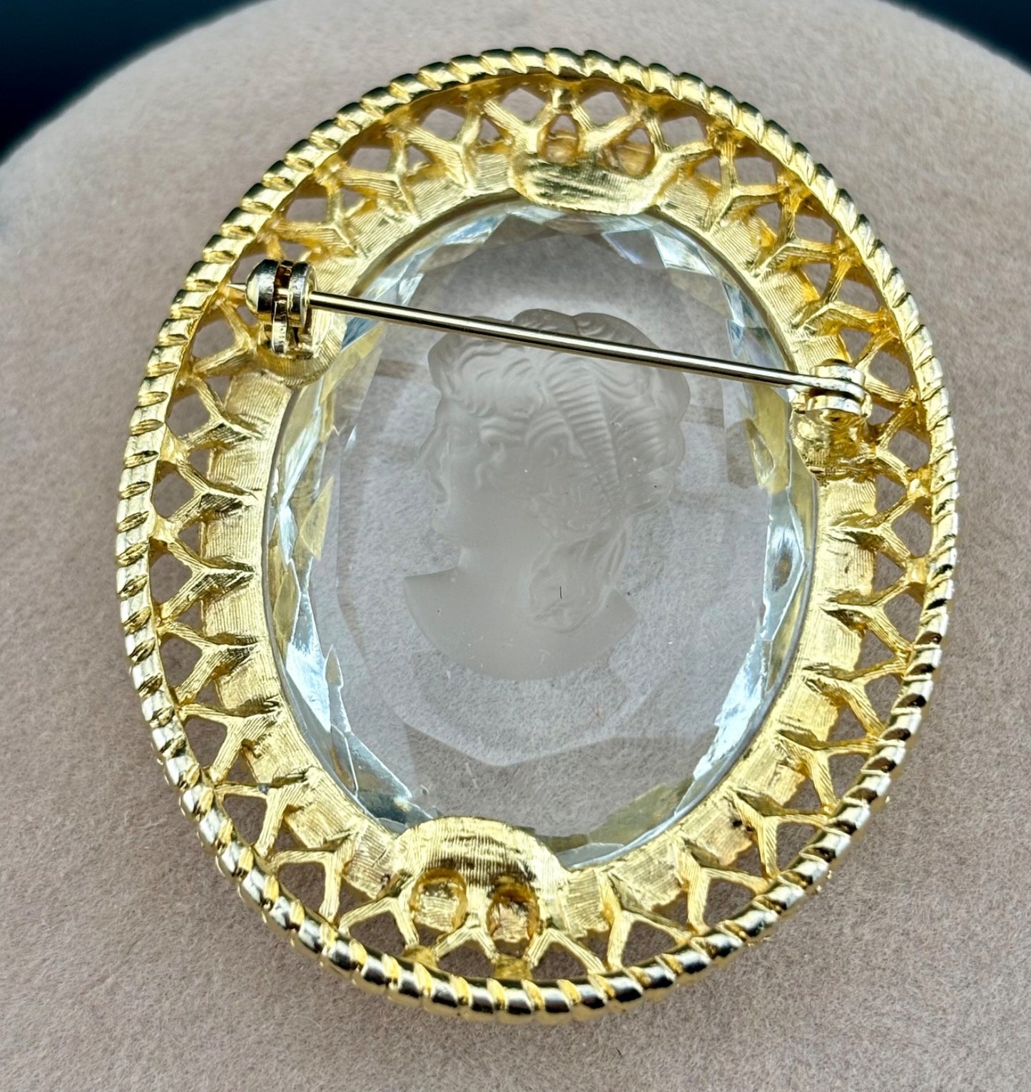 1960s Glass Reverse-Cut Cameo Brooch