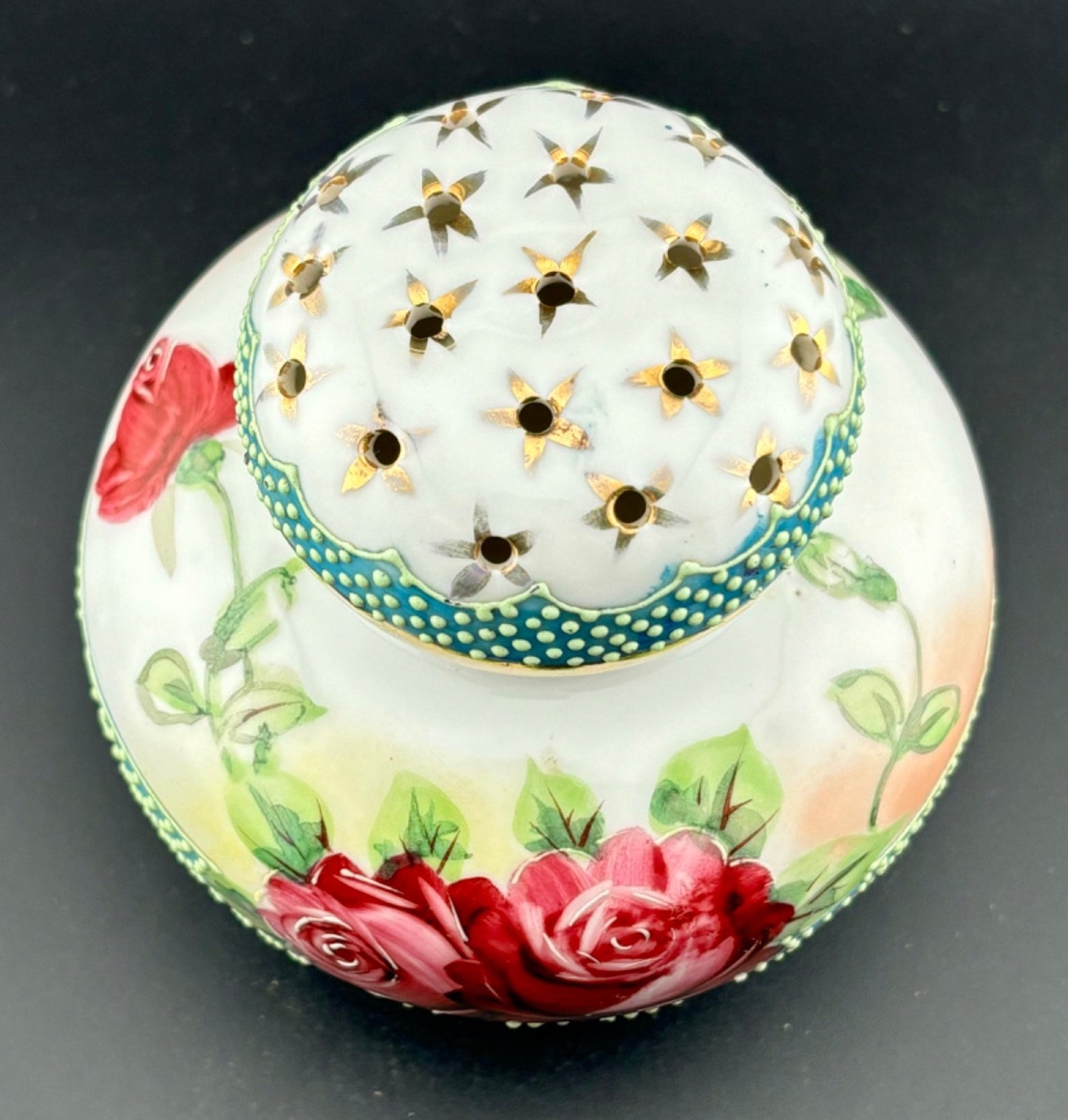 HAND-PAINTED NIPPON MORIAGE ROSES & PAINT DOT MUFFINEER /SUGAR SHAKER