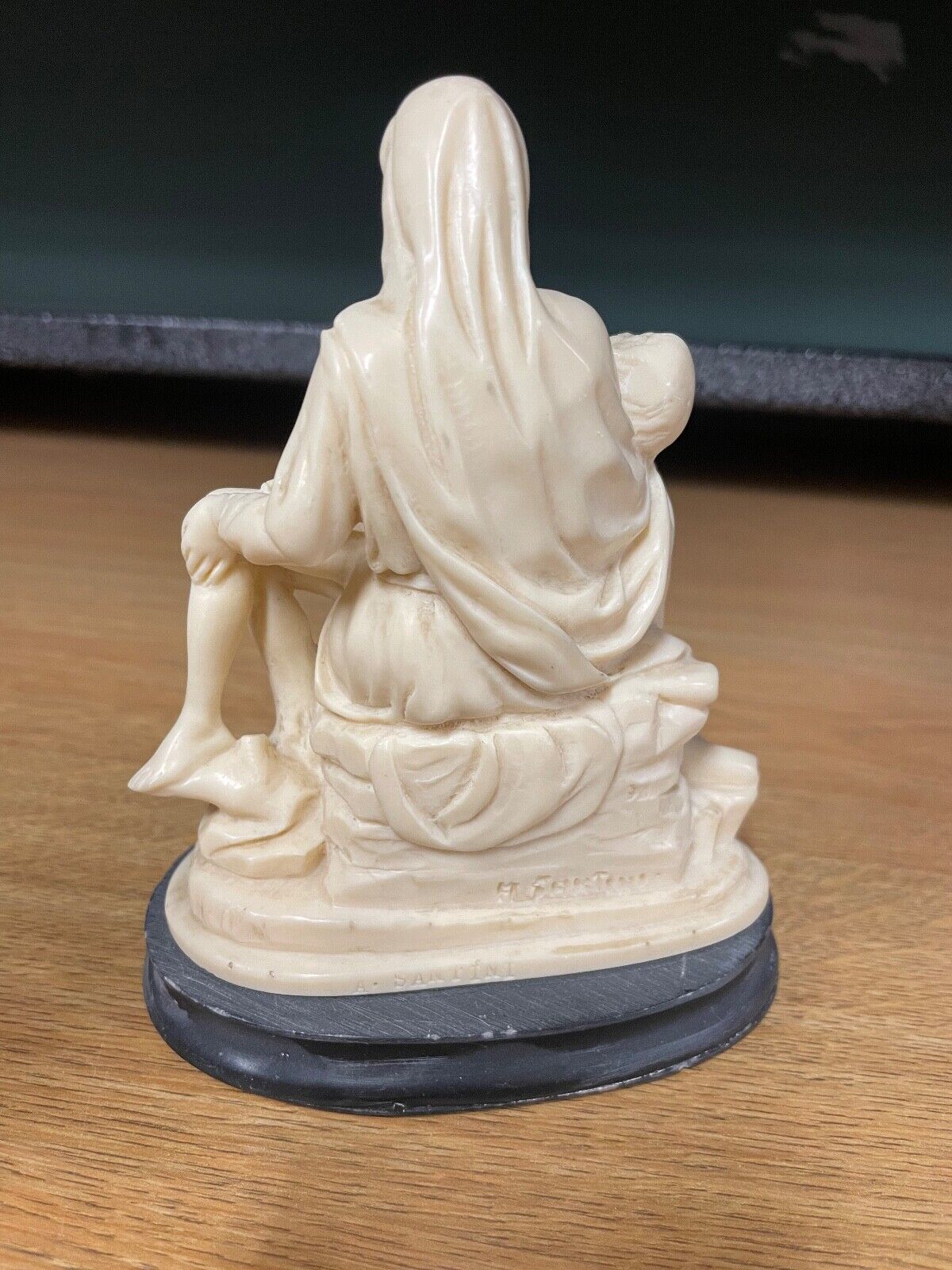 ✝ Pieta Statue/ La Pieta - made in Italy / excellent condition.