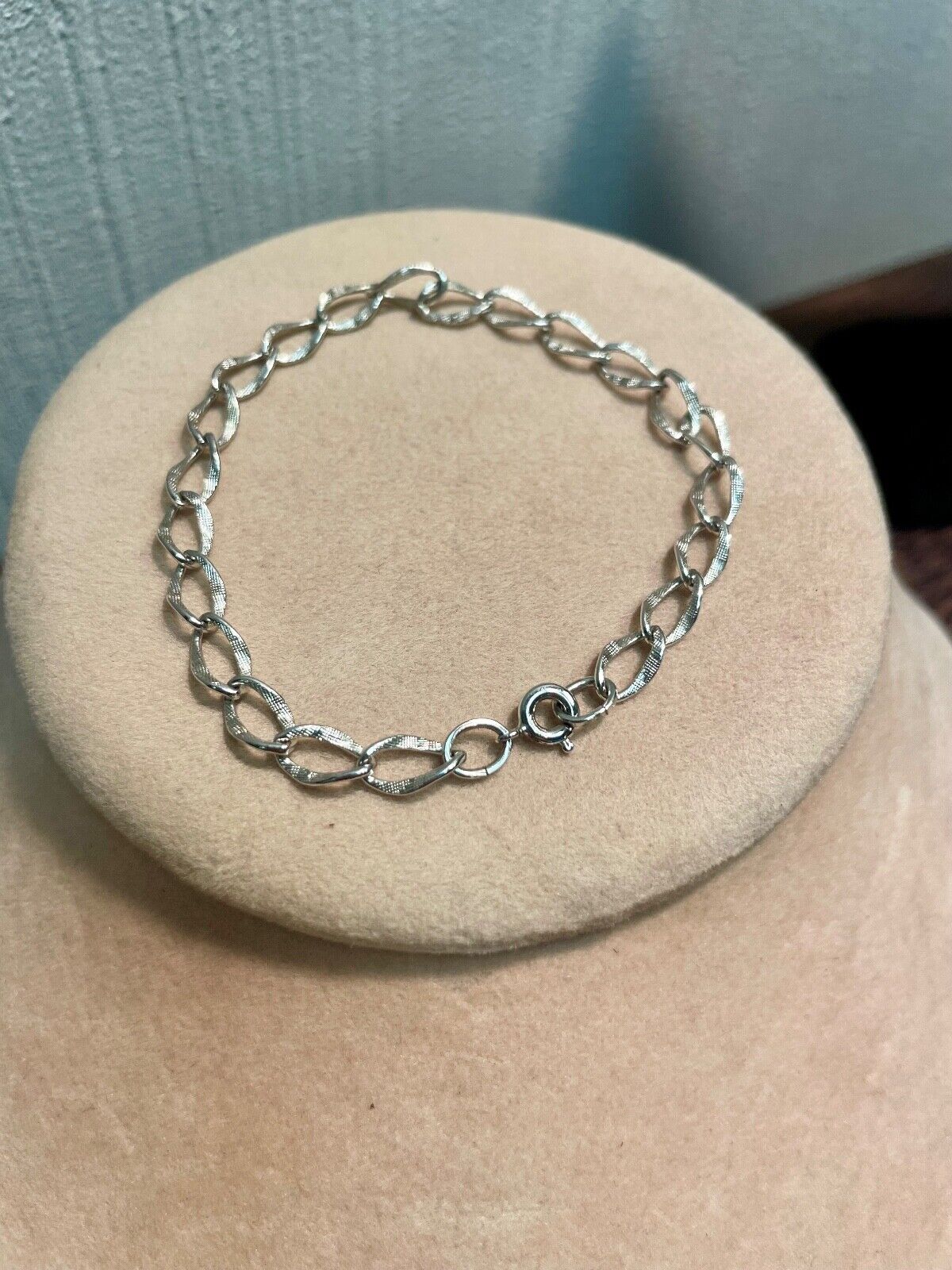 .925 Sterling Silver Chain Bracelet Brush Textured 7"