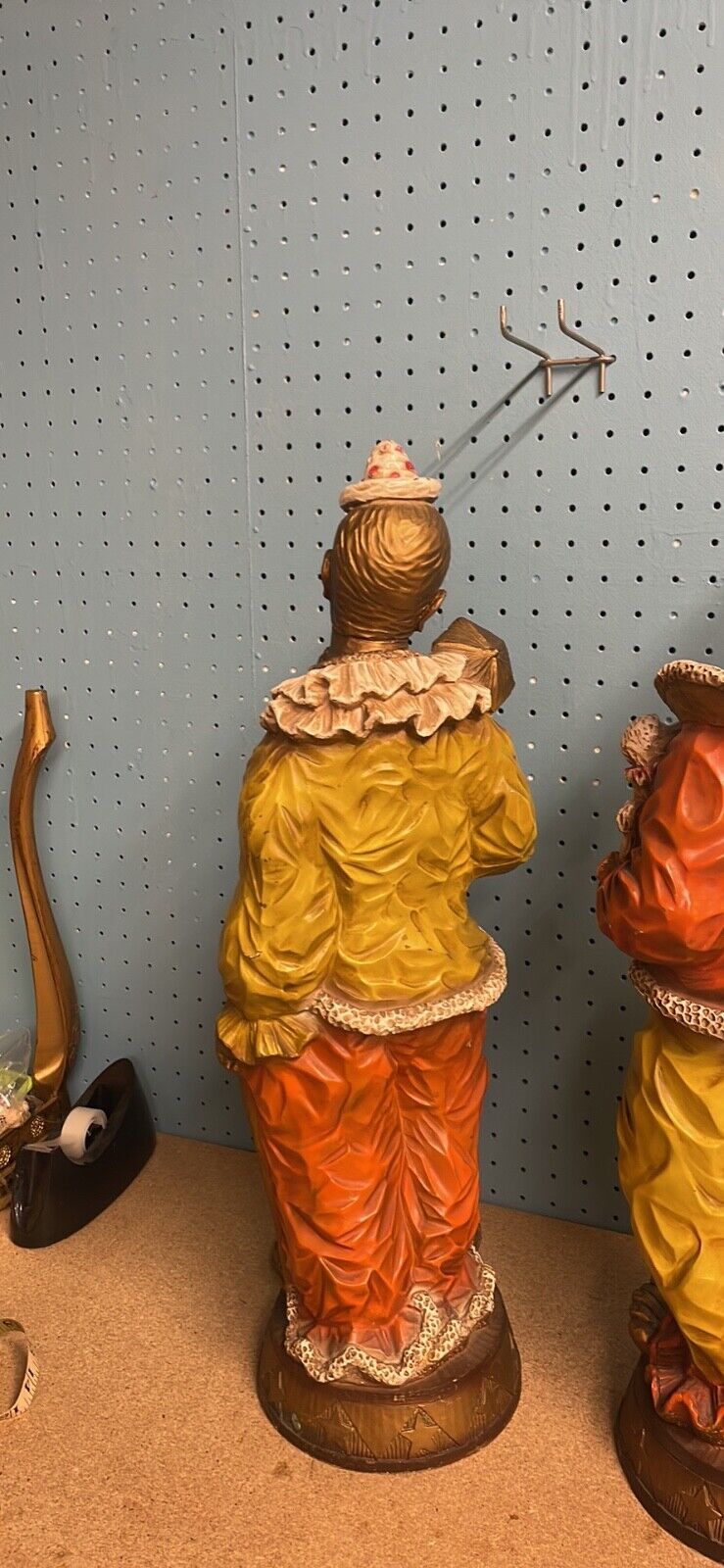 Vintage Universal Statuary Co. Pair of Clown Statues