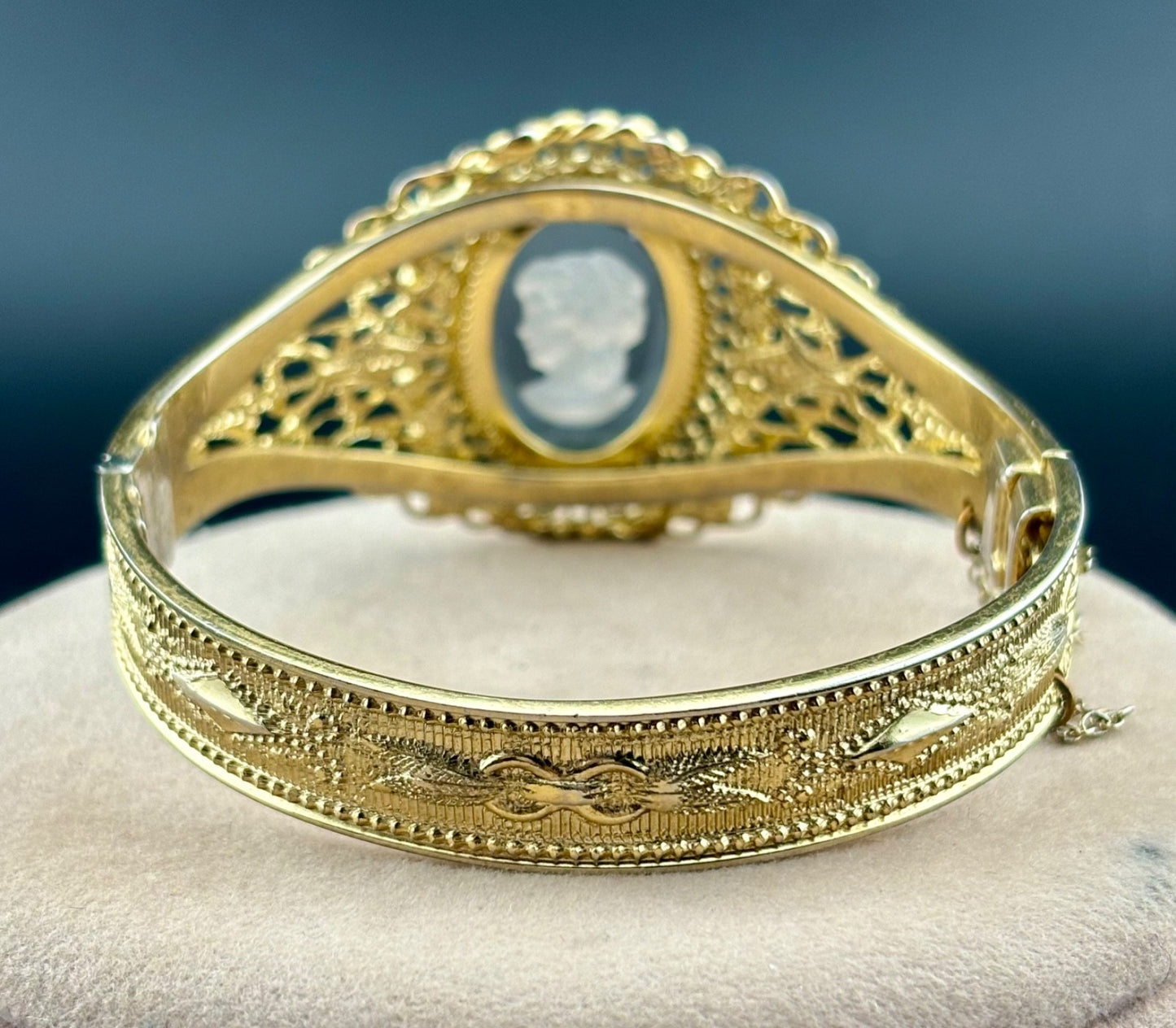 Vintage Whiting and Davis Gold Tone Glass Cameo Bangle Bracelet Hinged