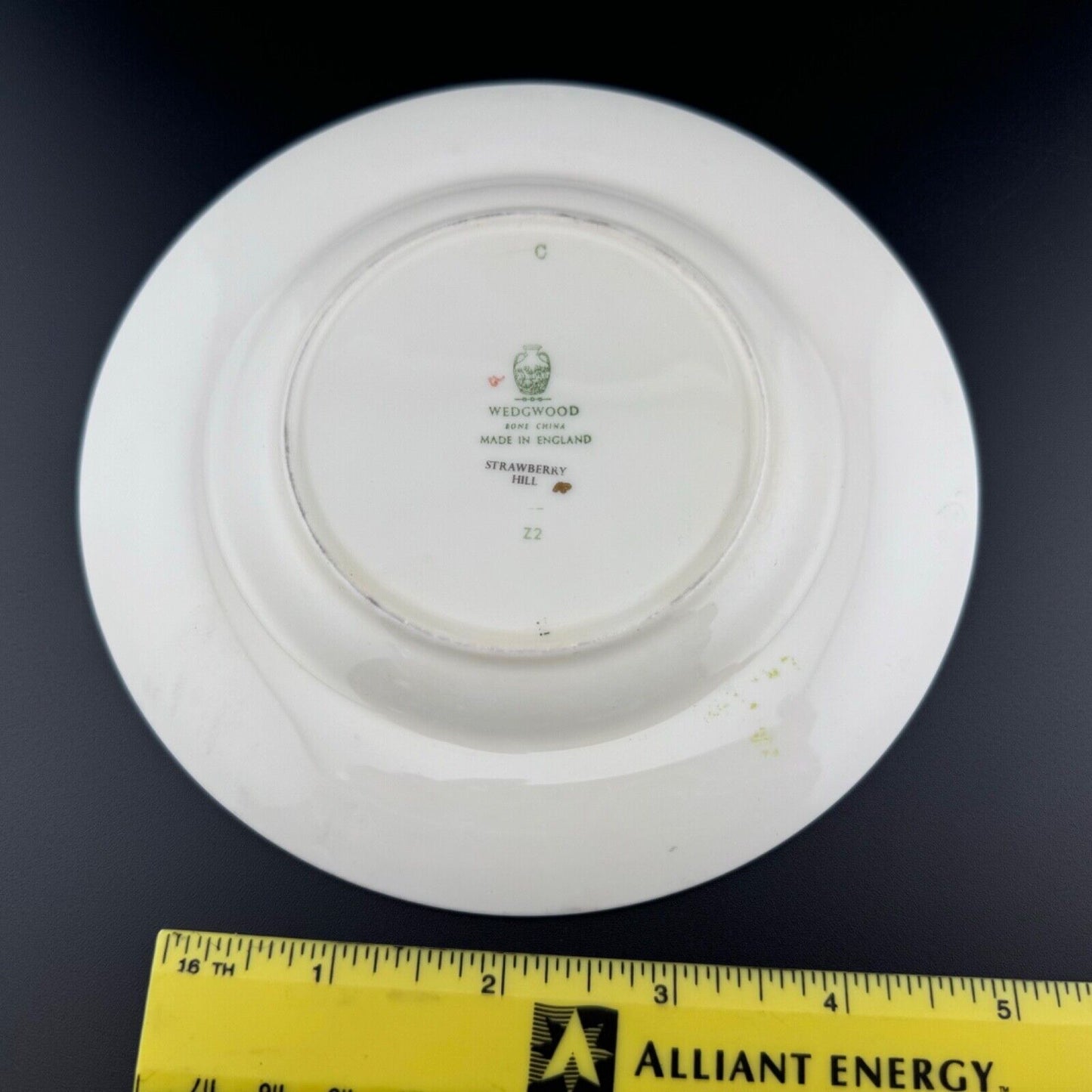 Wedgwood Strawberry Hill Bread Butter Plate 6" Seven Plates