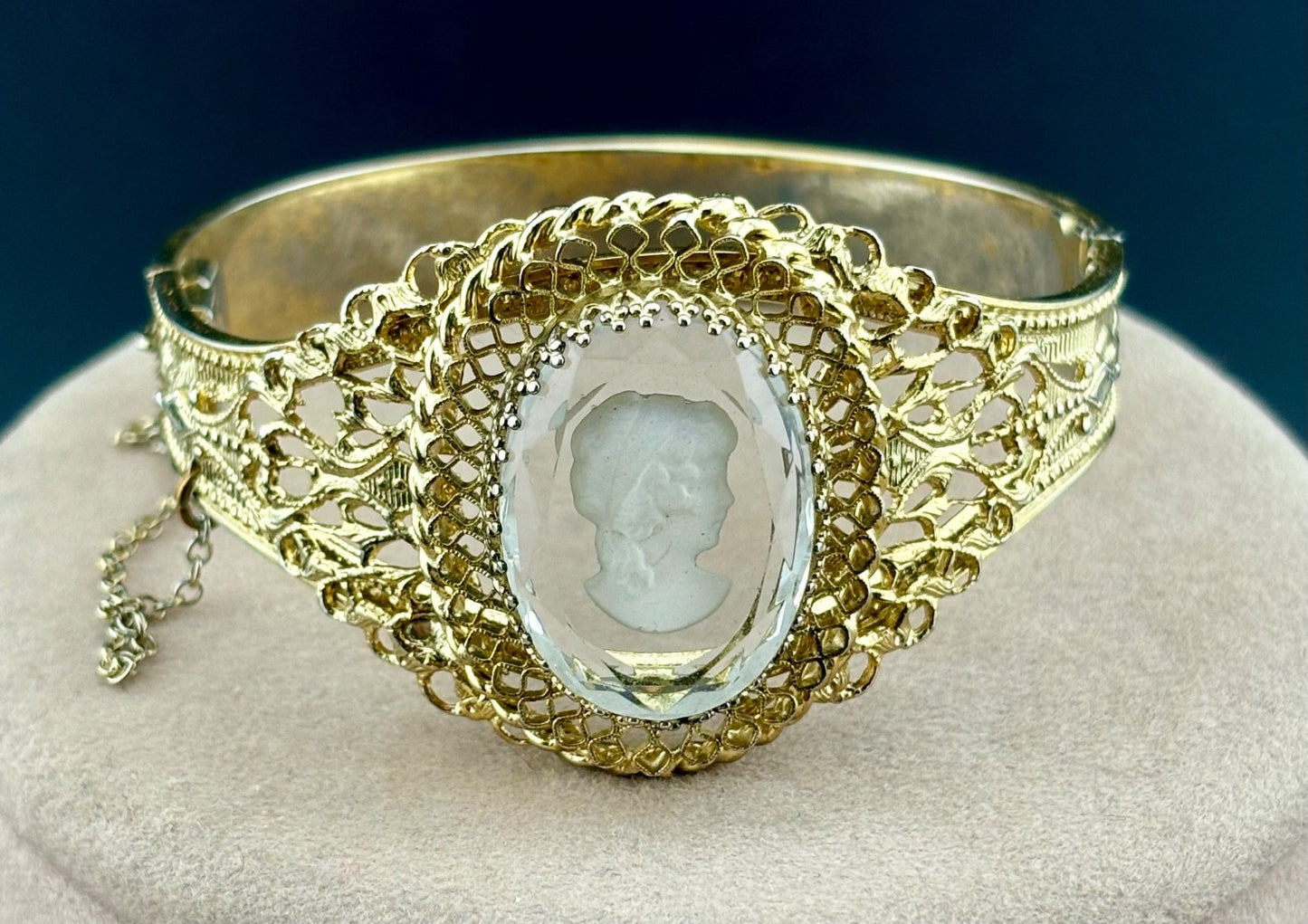 Vintage Whiting and Davis Gold Tone Glass Cameo Bangle Bracelet Hinged