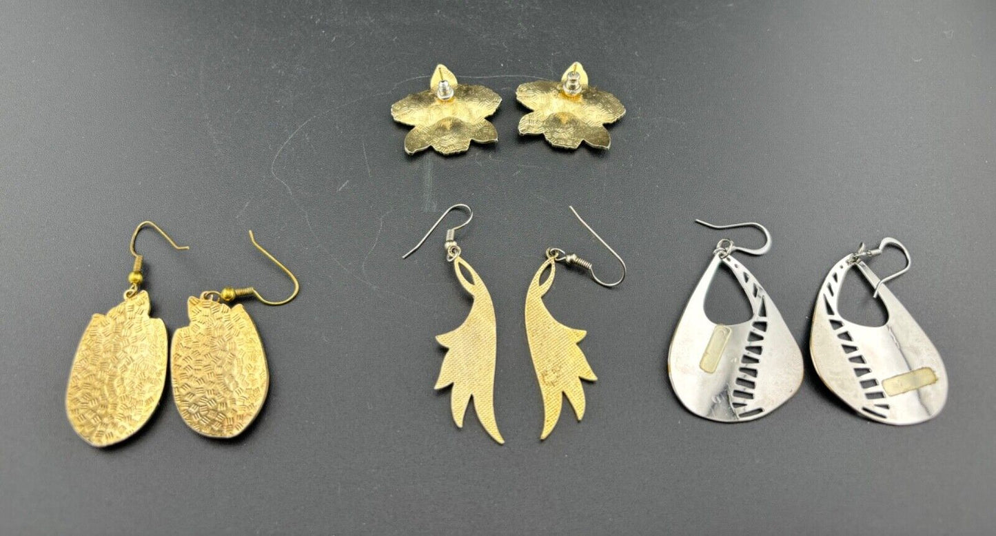Four Pairs of Vintage Cloisonne/Enameled Earrings Orchids/Cats/Abstract NK