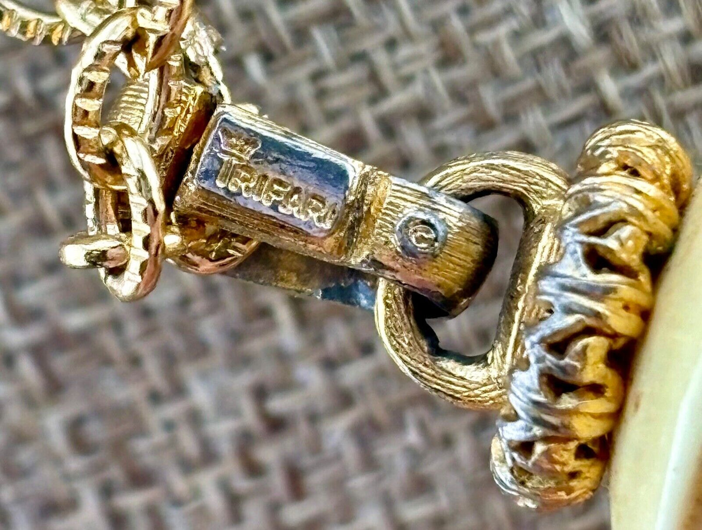 Crown Trifari Marco Polo Carved Lucite Long Tassel Pendant Necklace 1960's NK