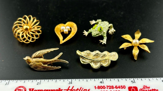 Lot of Vintage Scatter Pins/Brooches(6)