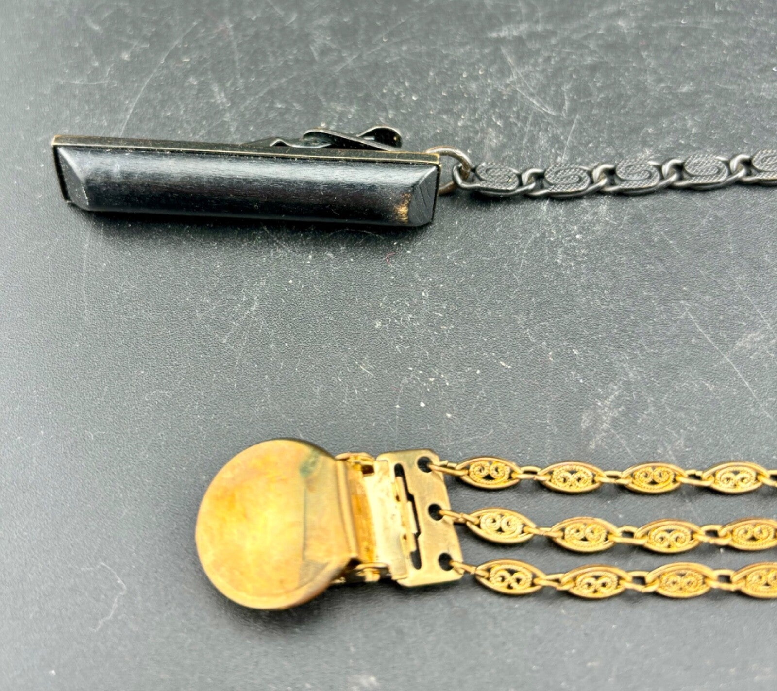 3 Vintage Sweater Guard Clips