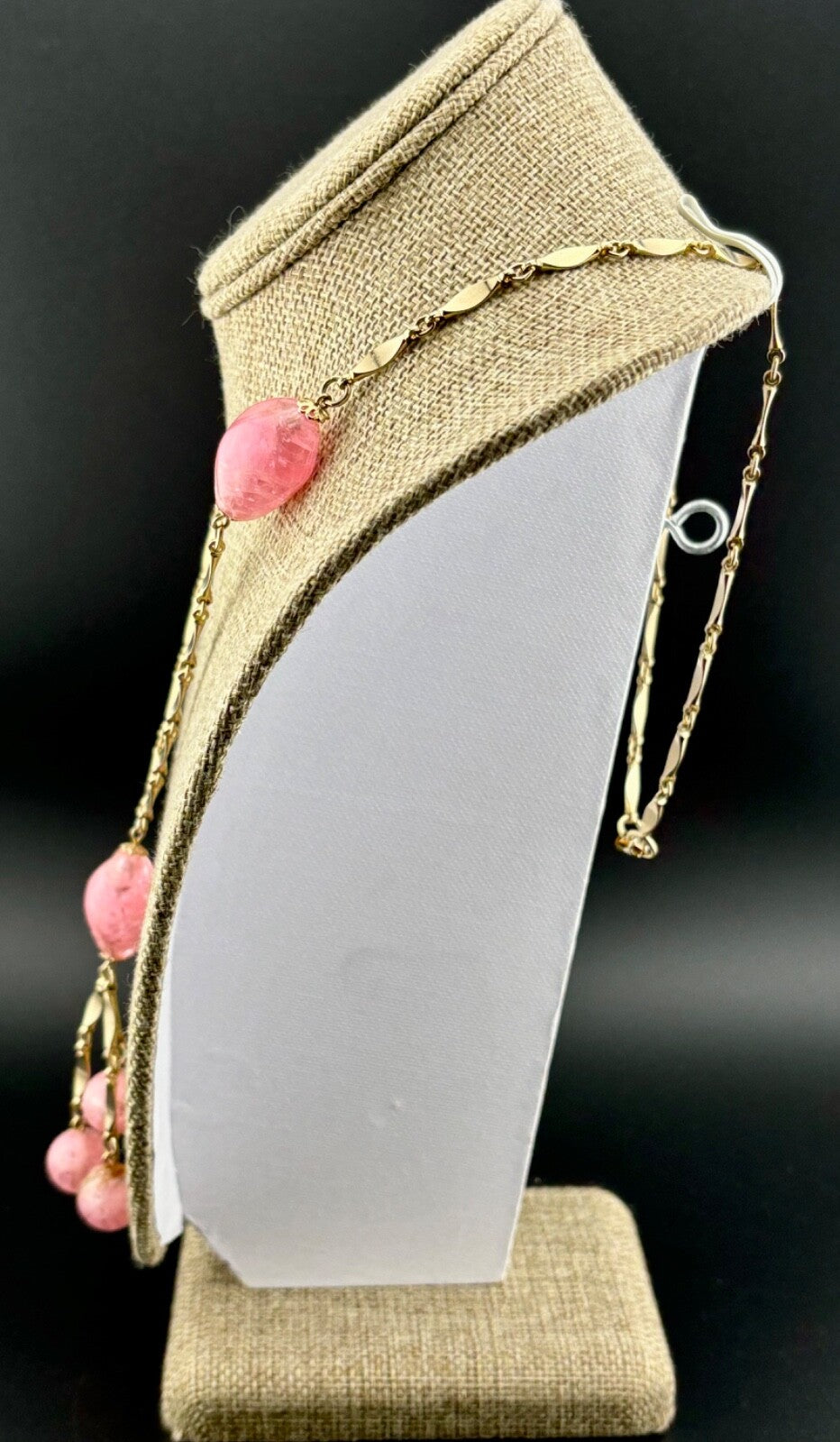 Vintage Gold-Tone/Pink Acrylic Tassel Necklace NK