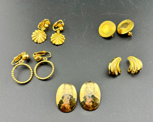 Vintage Gold-Tone Light-Weight Clip-On Earrings(5 pr) Nk