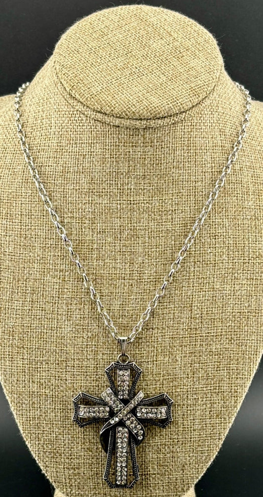 Large Vintage Rhinestone Cross Pendant Necklace NK