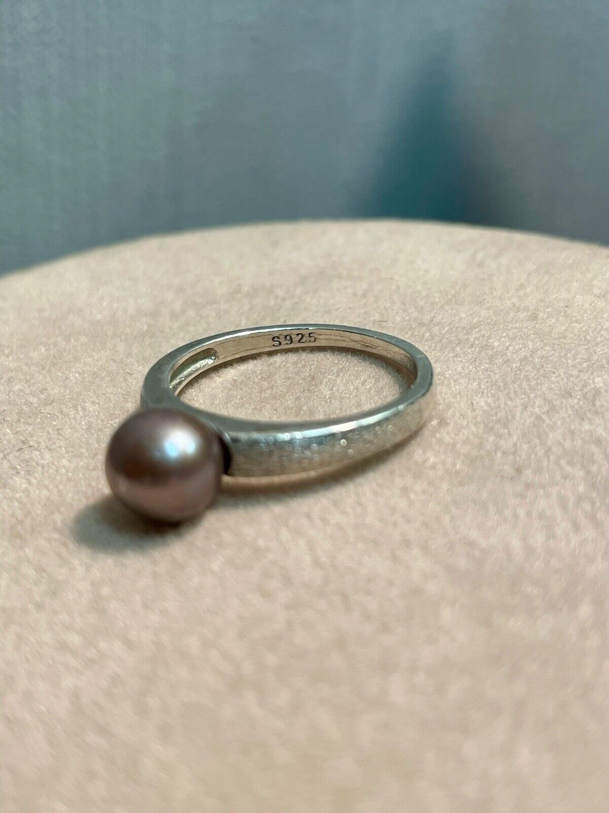 .925 Sterling Silver Gray Freshwater Pearl Ring Sz. 6.5