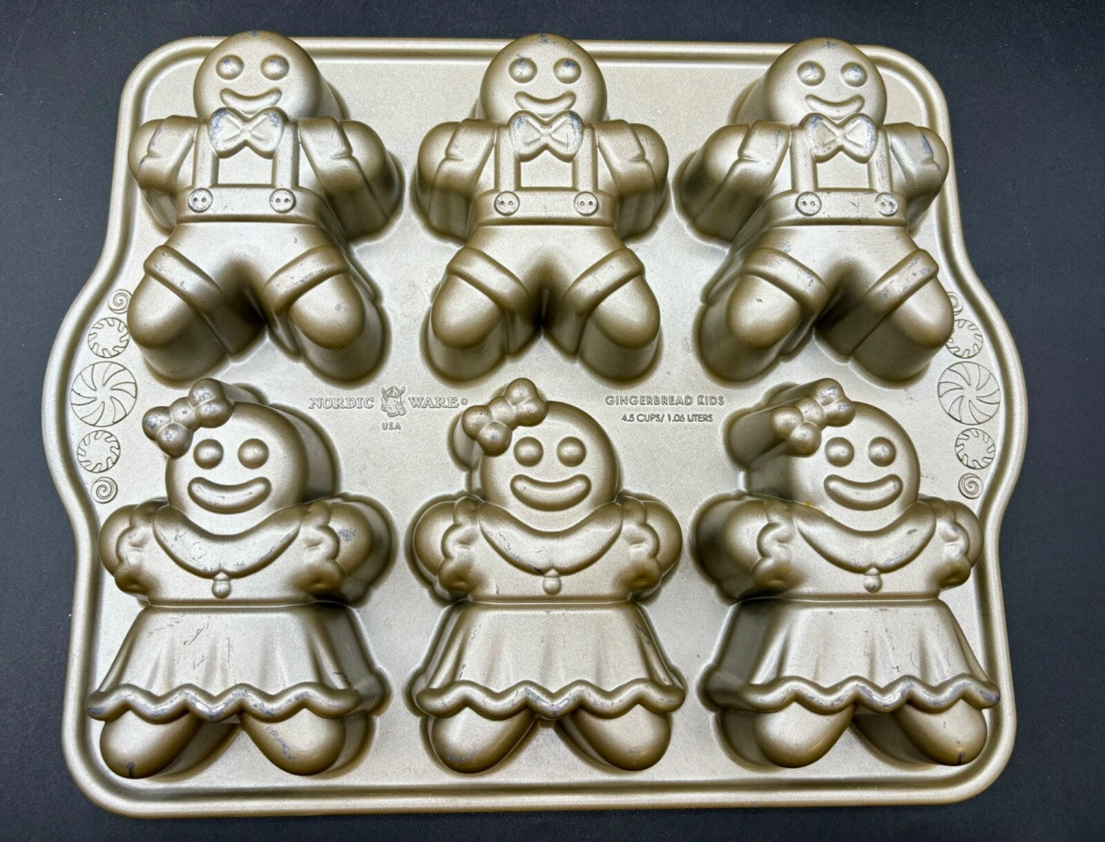 Nordic Ware Gingerbread Kids Cakelet Pan Gingerbread Boys Girls