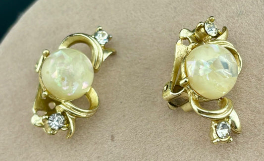 Vintage Coro Opal Confetti Clip-On Earrings NK