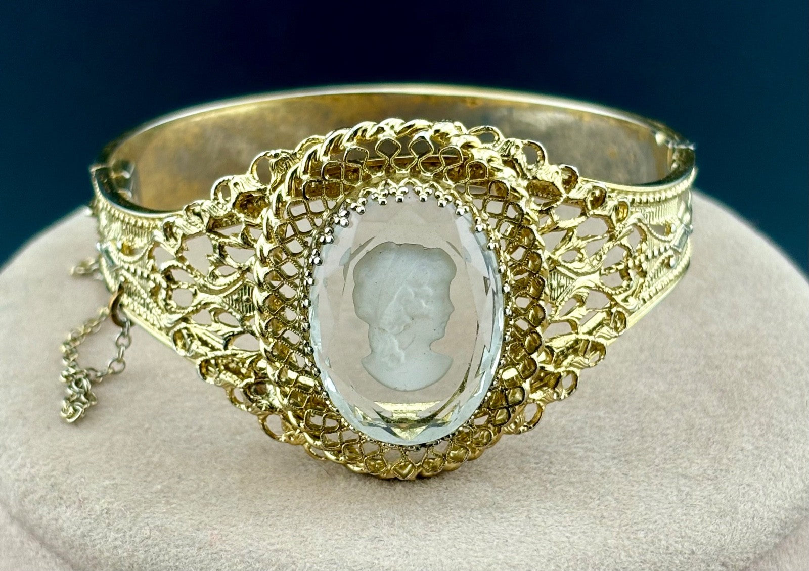 Vintage Whiting and Davis Gold Tone Glass Cameo Bangle Bracelet Hinged
