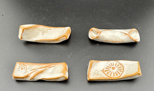 Set of Four Vintage Handmade Pottery Chopstick Rests Japan(4)