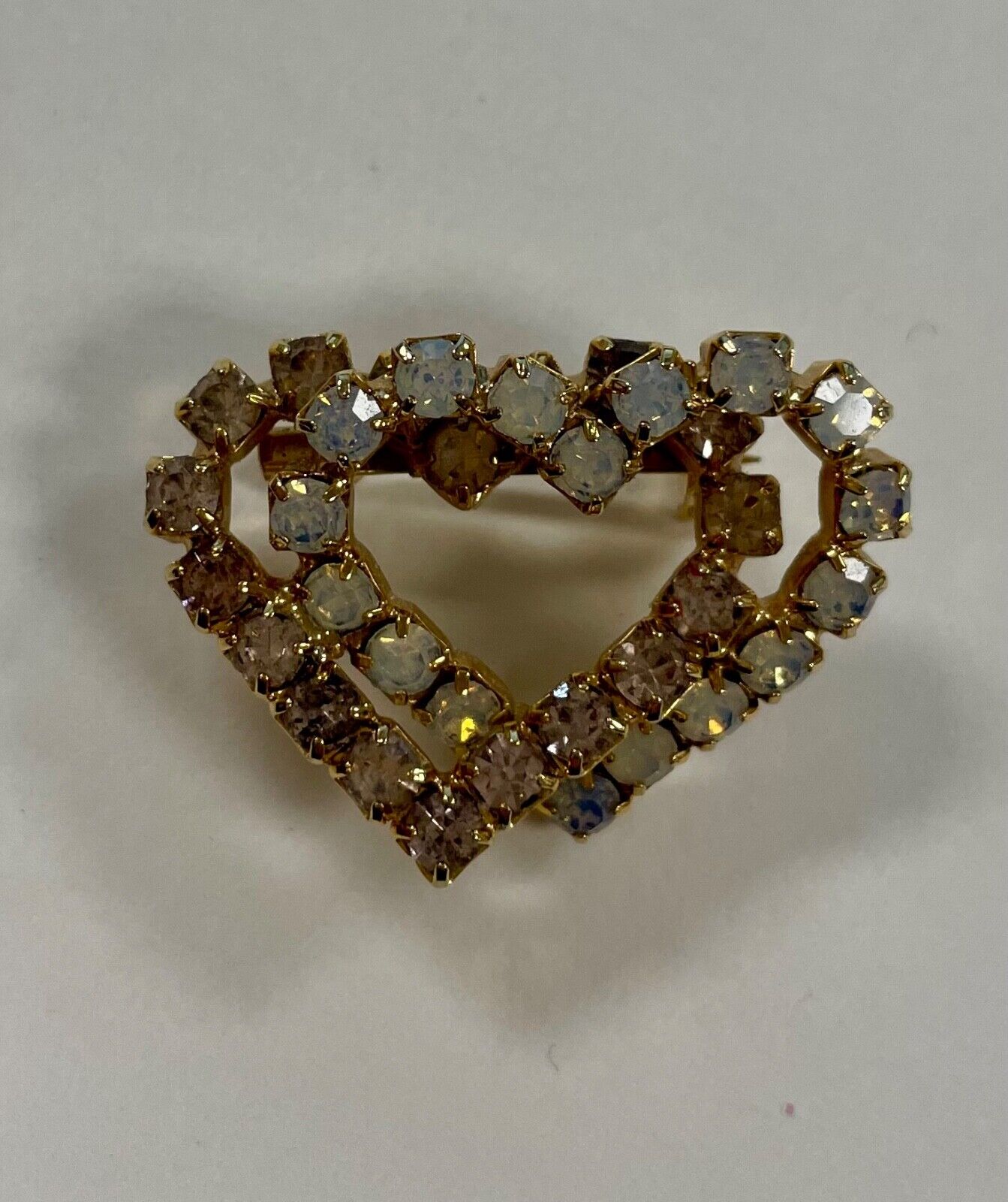 Small Vintage Double Heart Rhinestone Brooch