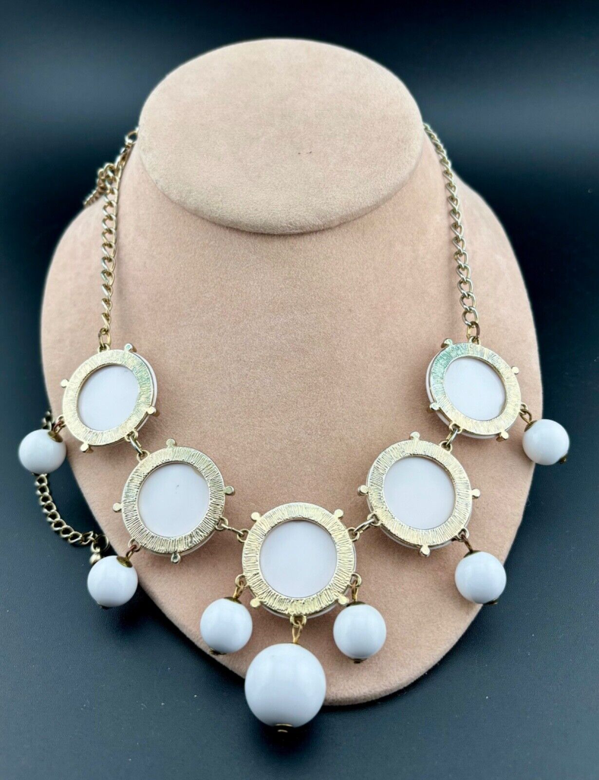 Vintage Statement Piece White Cabachon and Gold-Tone Necklace NK