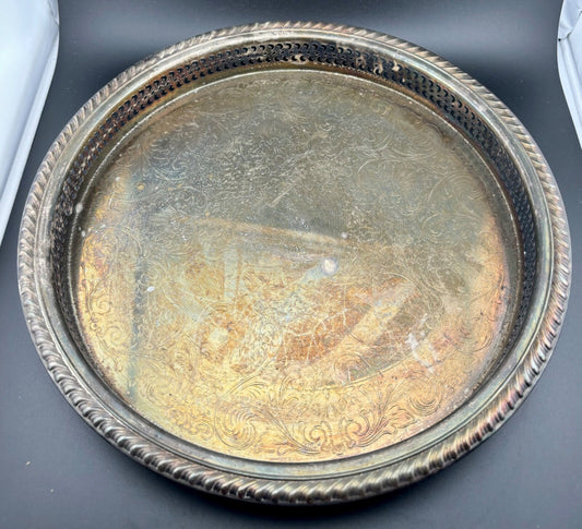 Vintage International Silver Company Silver Plated 12" Serving Dish Tray. Round