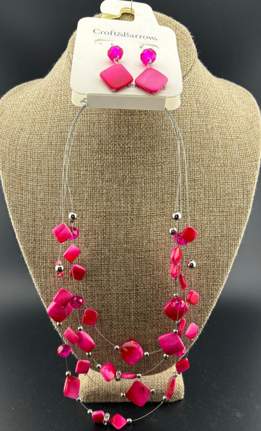 Older Croft & Barrow Pink Shell Necklace and Earrings NWT