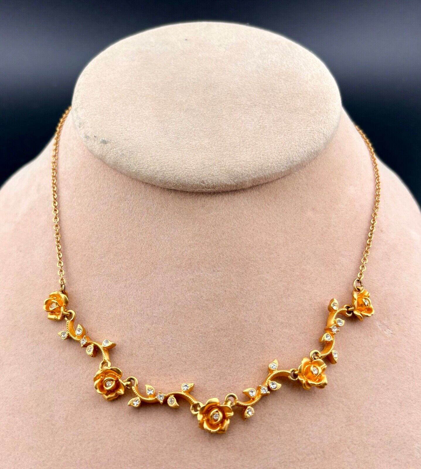 Avon Gold Tone Roses/Clear Rhinestones Necklace 19" NK