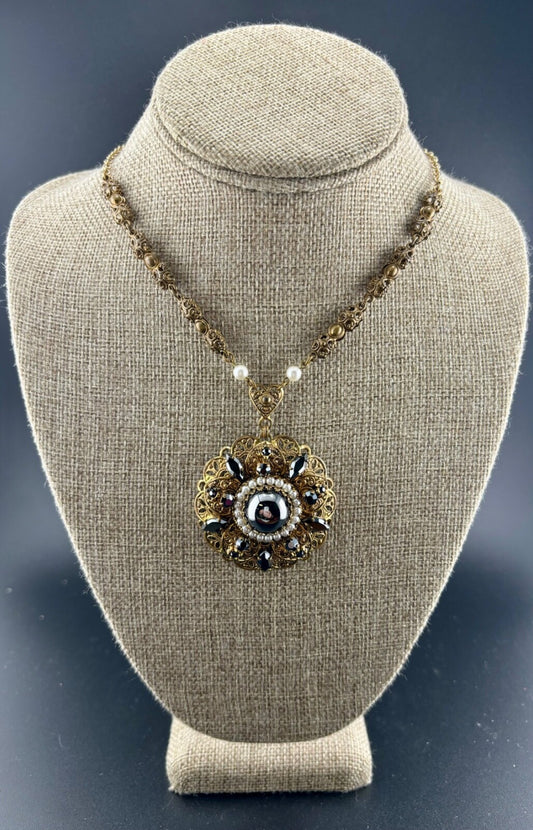 Vintage West-German Faux Pearl and Hematite Pendant Necklace
