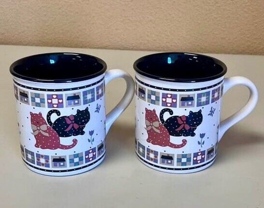 Pair of Vintage Cat Coffee Mugs