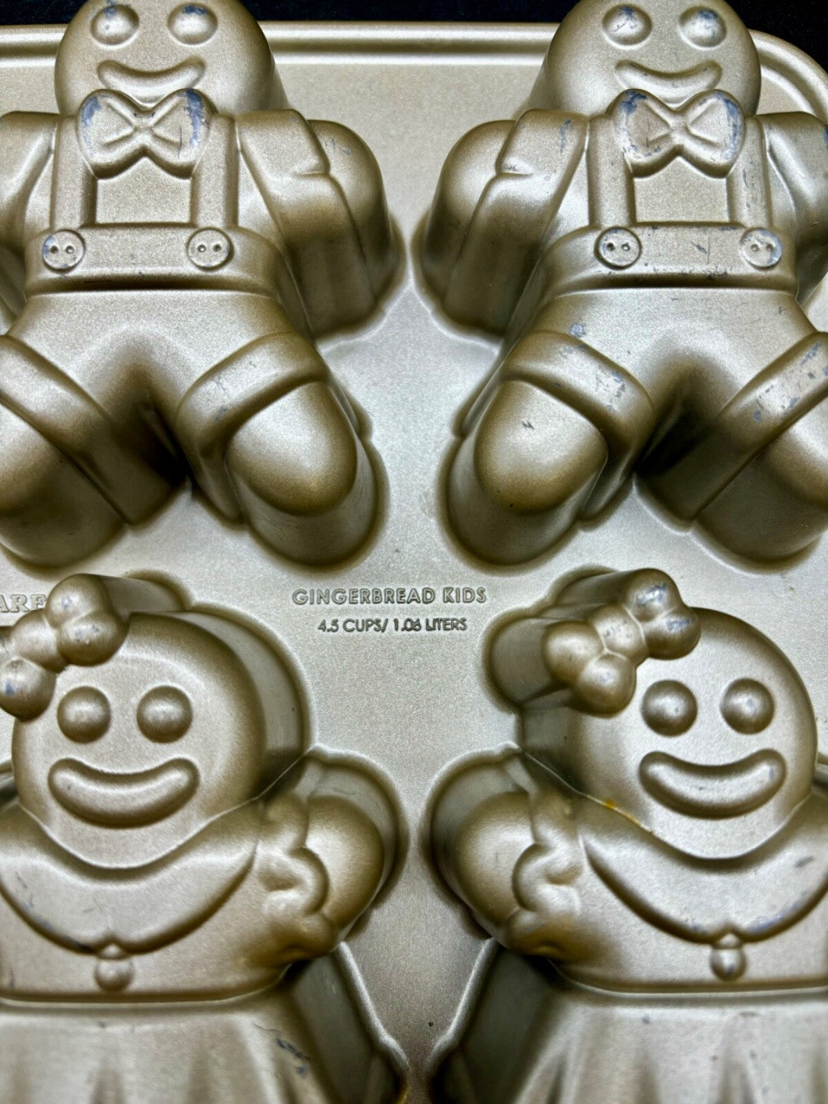 Nordic Ware Gingerbread Kids Cakelet Pan Gingerbread Boys Girls