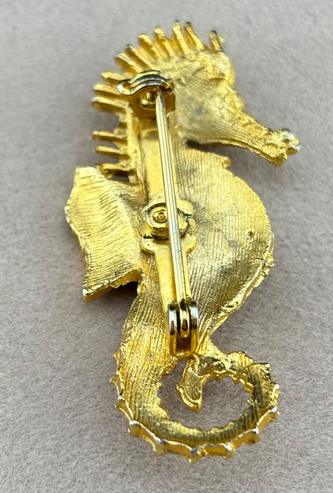 Vintage Goldtone and Rhinestone Seahorse Brooch NK