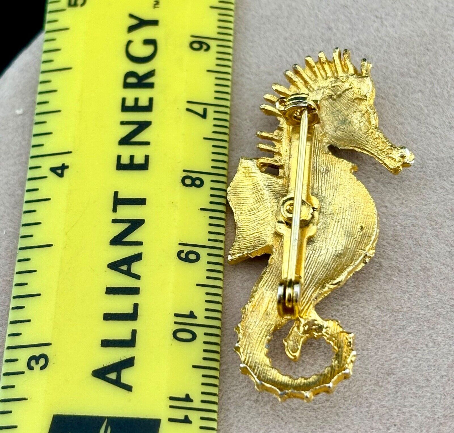 Vintage Goldtone and Rhinestone Seahorse Brooch NK