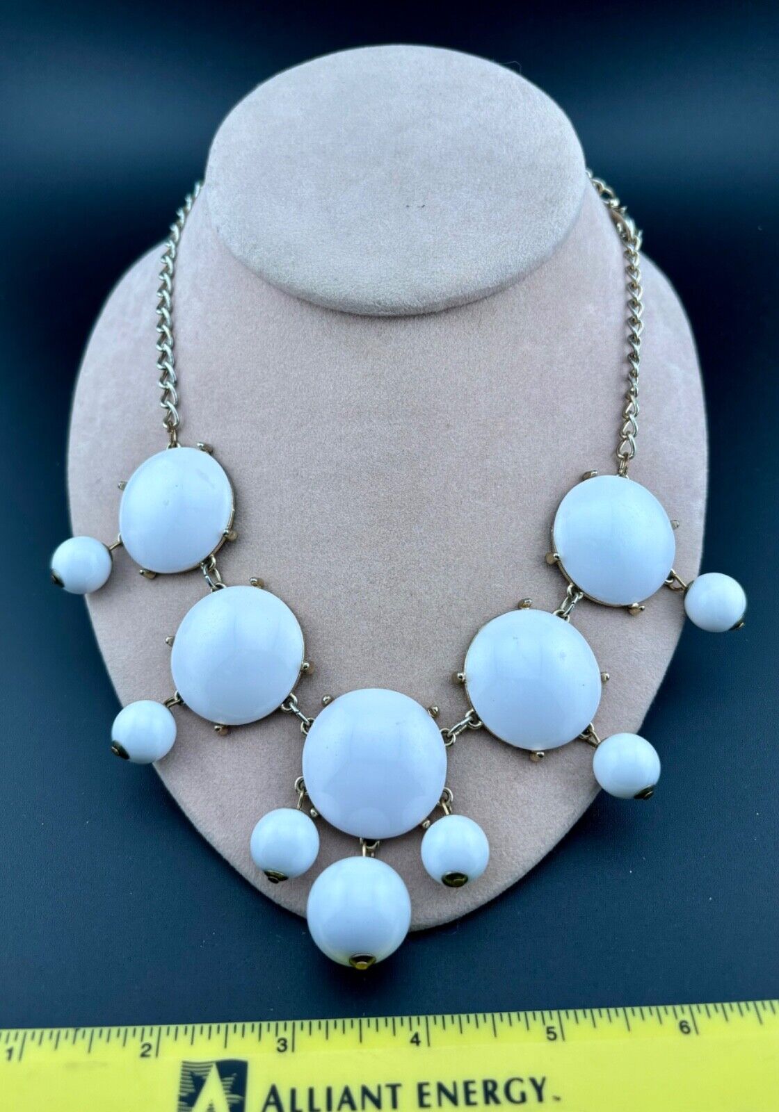 Vintage Statement Piece White Cabachon and Gold-Tone Necklace NK