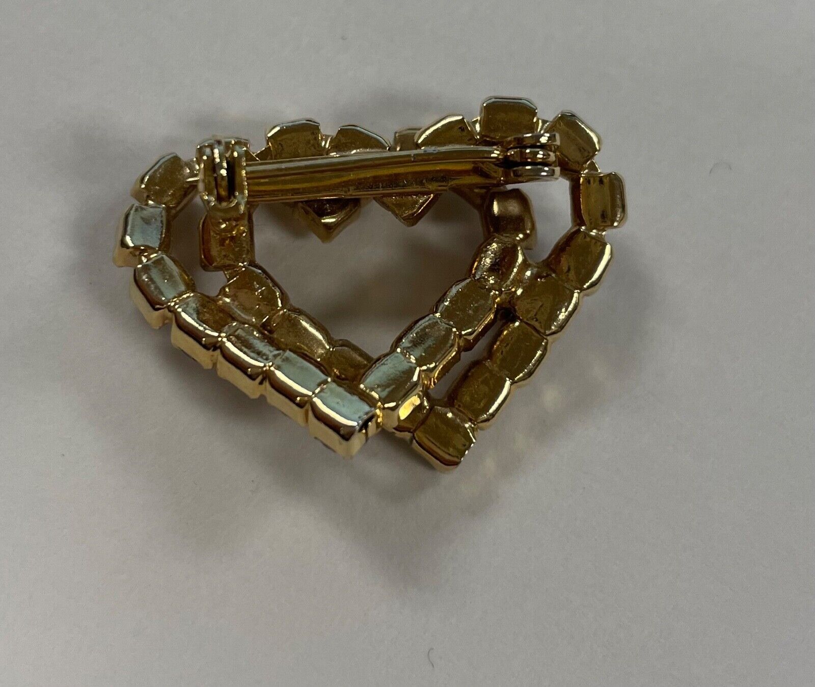 Small Vintage Double Heart Rhinestone Brooch