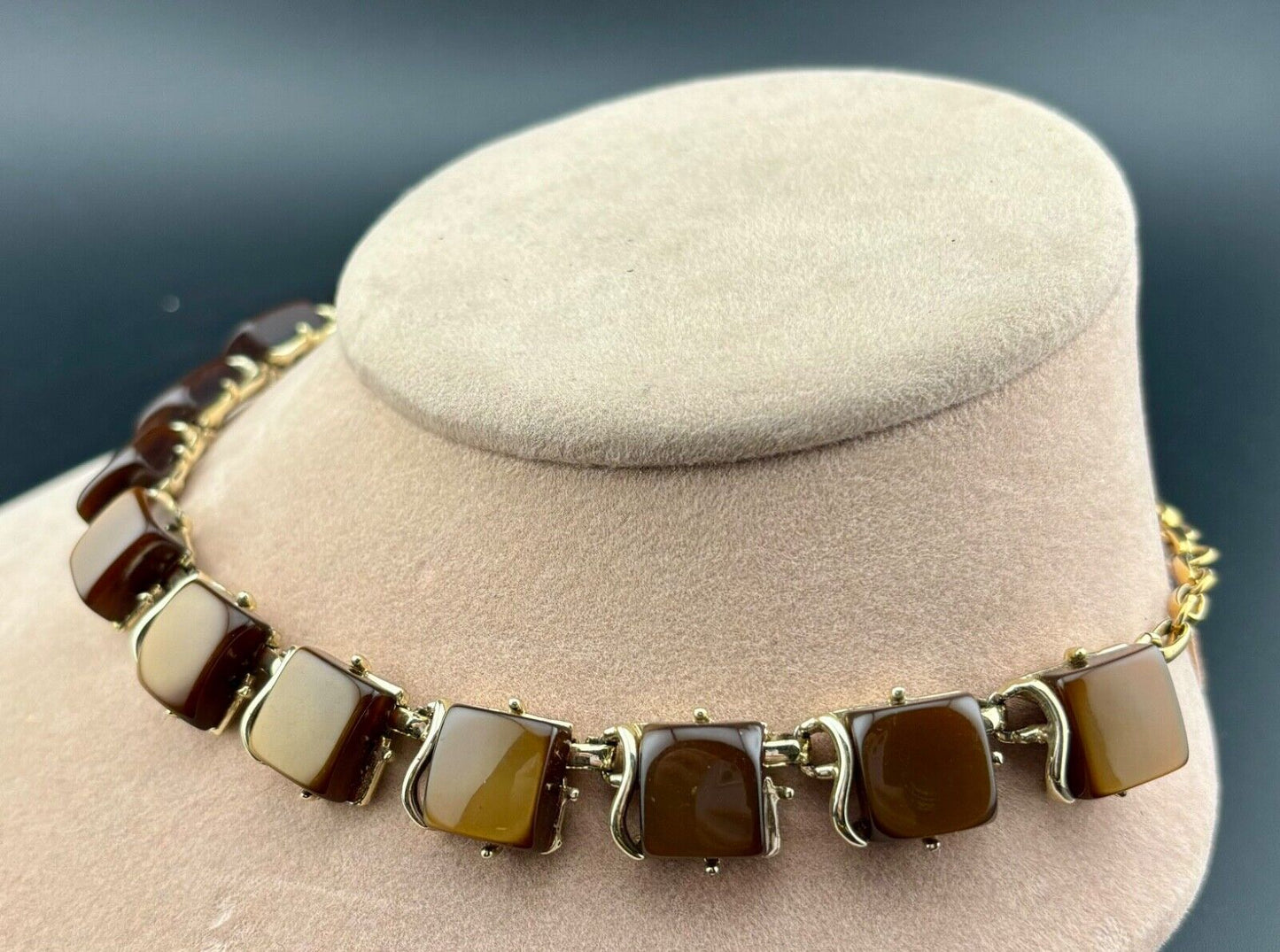 Vintage Gold-tone Brown Rhinestone/Faux Cat's Eye Choker Necklace NK