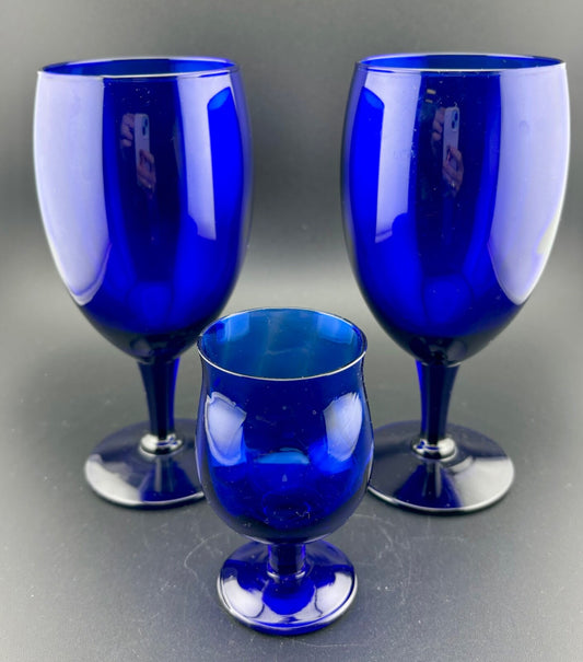 Vintage Libbey Cobalt Blue Tear Drop Wine/Water Goblets Plus One