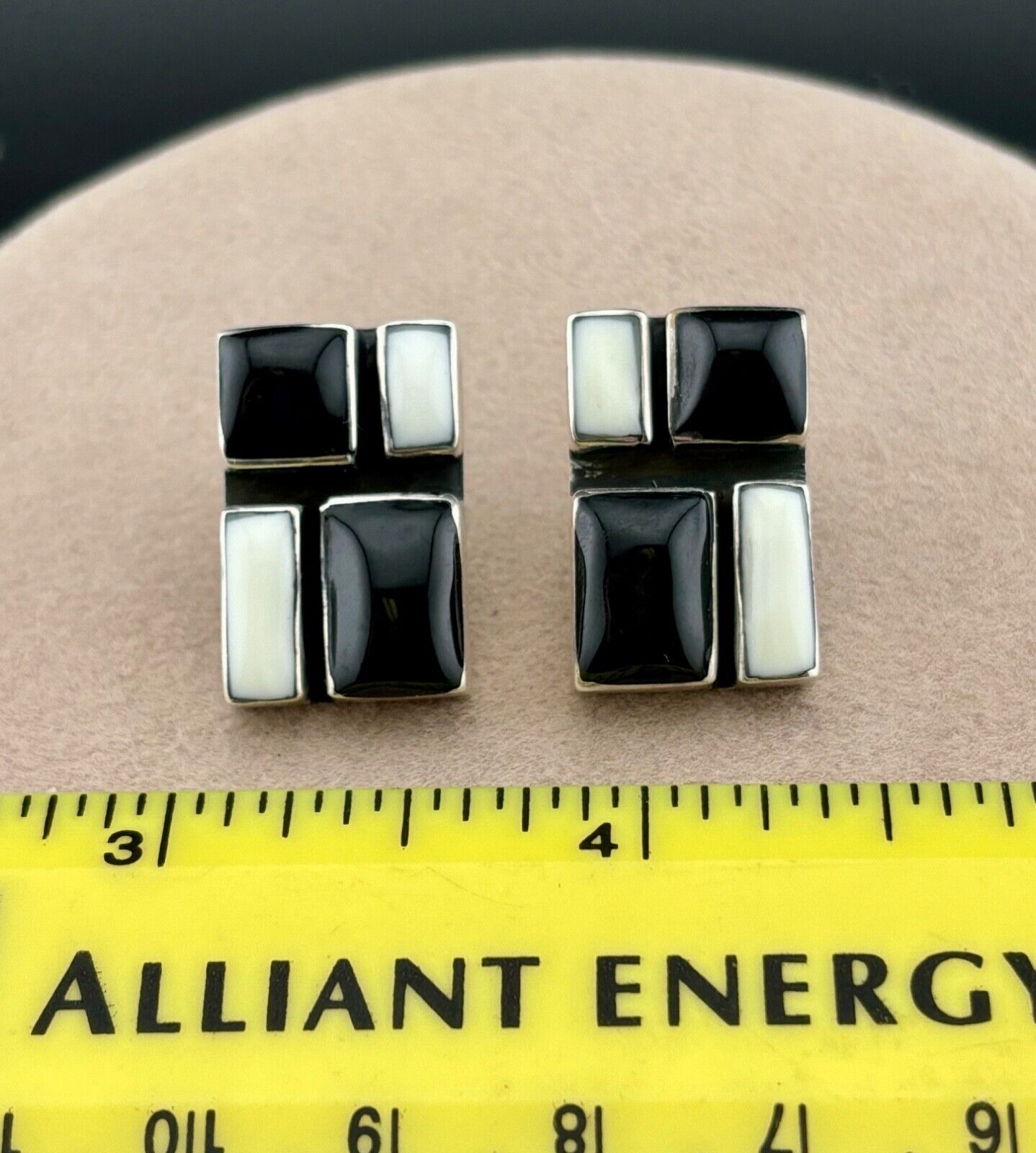 Sterling Silver Black/White Geometric Earrings Mexico NK