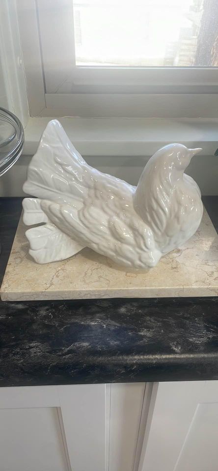 Beautiful Pair of Large White Dove Figures